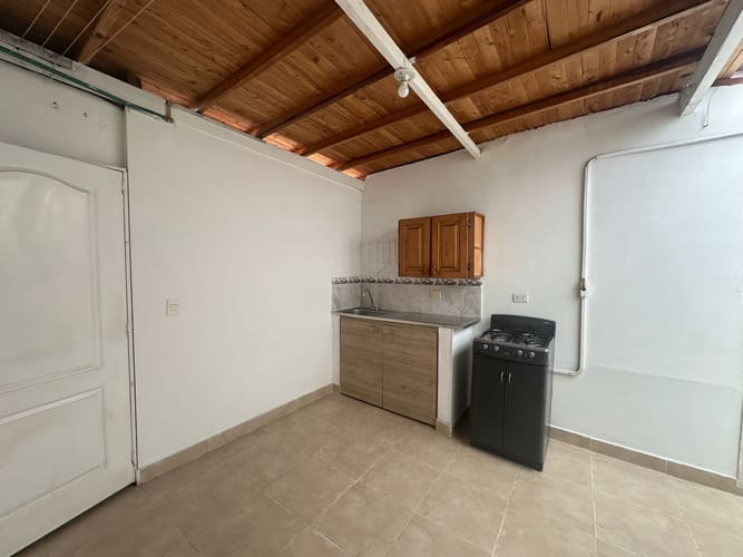 Apartamento de 1 alcoba en arriendo en Belén Rincón, Medellín, 40 m² · foto 6 de 6