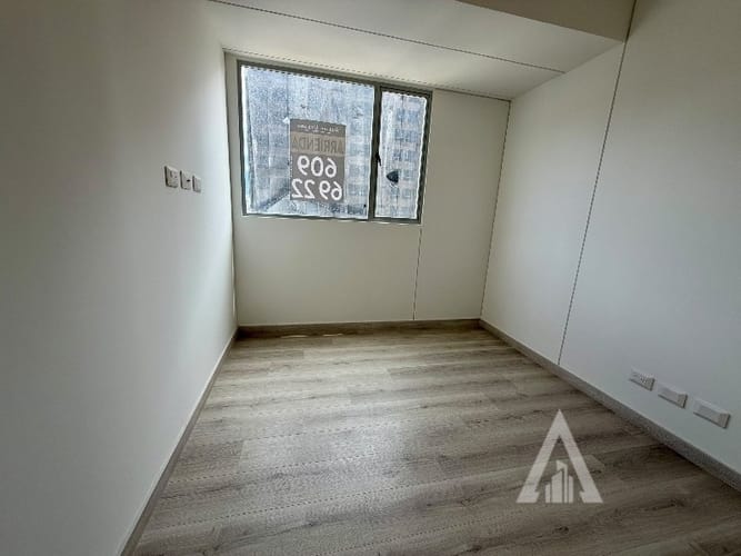 Apartamento de 3 alcobas en arriendo en Ciudad Del Río, Medellín, 100 m² · foto 2 de 16