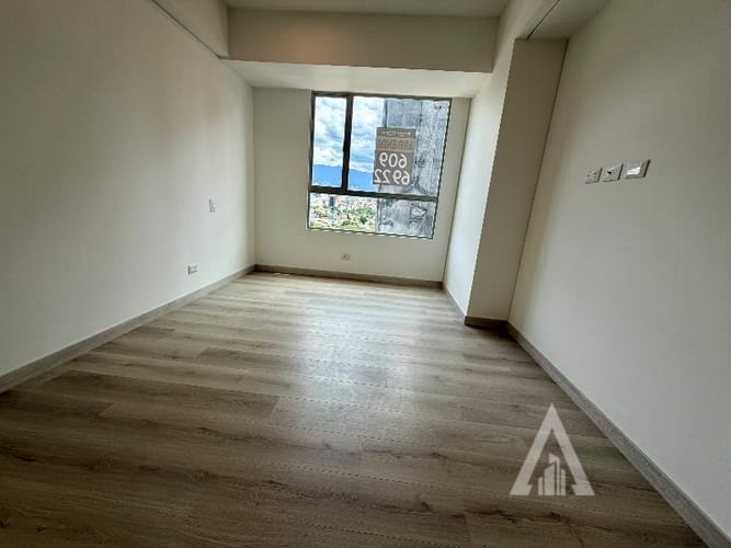 Apartamento de 3 alcobas en arriendo en Ciudad Del Río, Medellín, 100 m² · foto 12 de 16