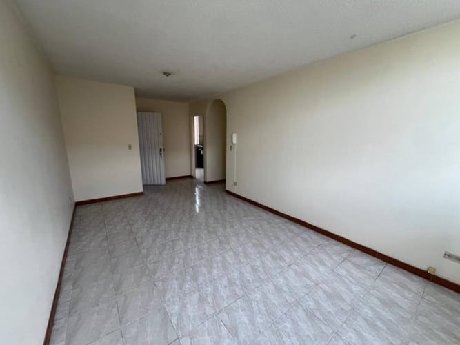 Apartamento de 3 alcobas en arriendo en Bolivia, Bogotá, 70 m² · foto 3 de 12