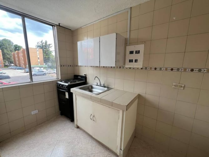 Apartamento de 3 alcobas en arriendo en Bolivia, Bogotá, 70 m² · foto 4 de 12