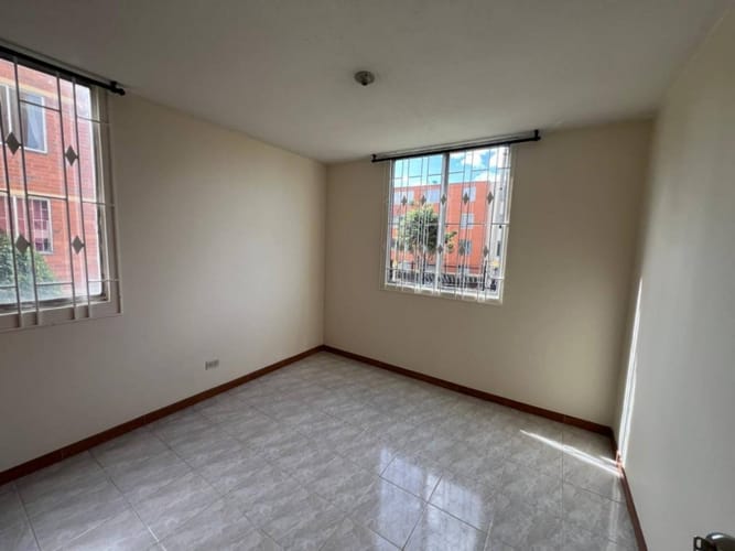 Apartamento de 3 alcobas en arriendo en Bolivia, Bogotá, 70 m² · foto 6 de 12