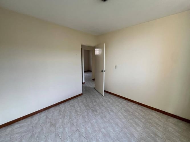 Apartamento de 3 alcobas en arriendo en Bolivia, Bogotá, 70 m² · foto 11 de 12