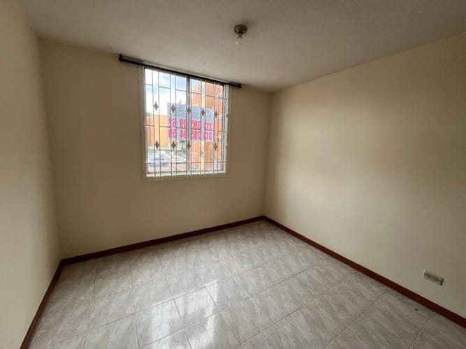 Apartamento de 3 alcobas en arriendo en Bolivia, Bogotá, 70 m² · foto 12 de 12