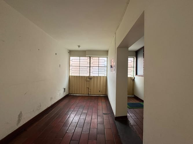 Casa de 7 alcobas en venta en Engativá, Bogotá, 334 m² · foto 17 de 17