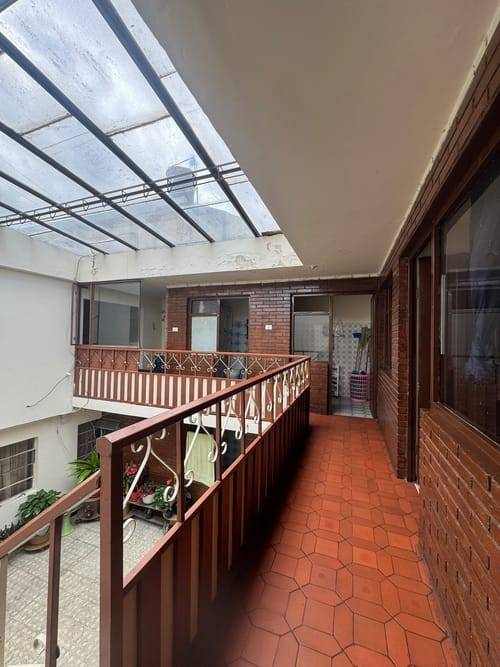 Casa de 7 alcobas en venta en Engativá, Bogotá, 334 m² · foto 5 de 17