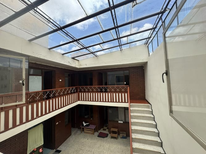 Casa de 7 alcobas en venta en Engativá, Bogotá, 334 m² · foto 4 de 17
