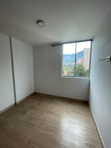 Apartamento de 3 alcobas en arriendo en Suramérica, La Estrella, 70 m² · foto 11 de 13