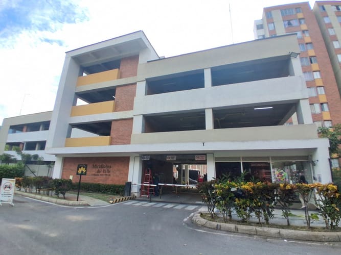 Apartamento de 3 alcobas en arriendo en Tejaditos, Piedecuesta, 54 m² · foto 2 de 16