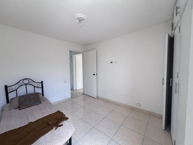 Apartamento de 3 alcobas en arriendo en El Poblado, Medellín, 106 m² · foto 12 de 14