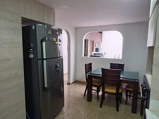 Casa de 3 alcobas en venta en Belén, Medellín, 106 m² · foto 4 de 24