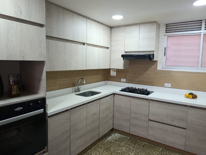 Casa de 3 alcobas en venta en Belén, Medellín, 106 m² · foto 3 de 24