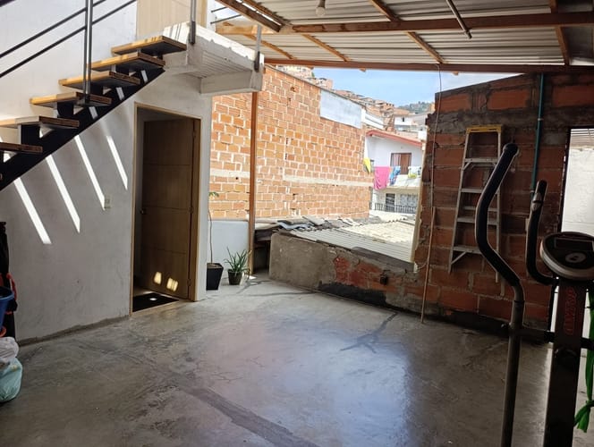 Casa de 3 alcobas en venta en Belén, Medellín, 106 m² · foto 16 de 24