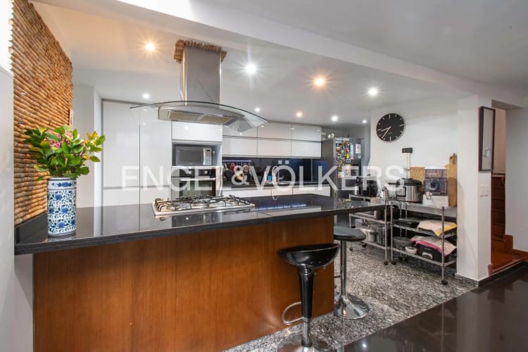 Casa de 3 alcobas en venta en Cedritos, Bogotá, 144 m² · foto 2 de 14
