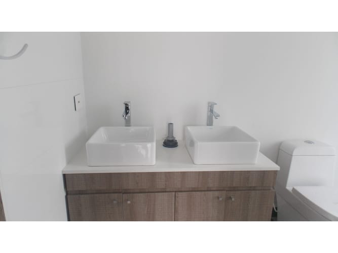 Apartamento de 3 alcobas en venta en Santa Barbara, Bogotá, 108 m² · foto 4 de 12
