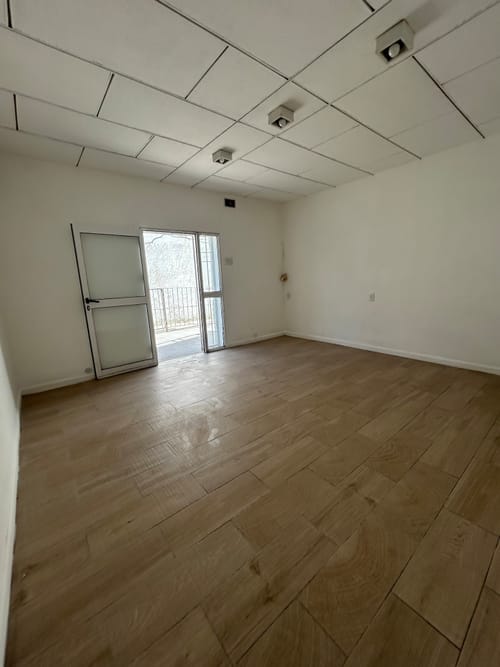 Alquiler apartamento planta baja, gran patio, cocina definida, sin gastos comunes Próximo Católica, impecable La Blanqueada · Foto 5