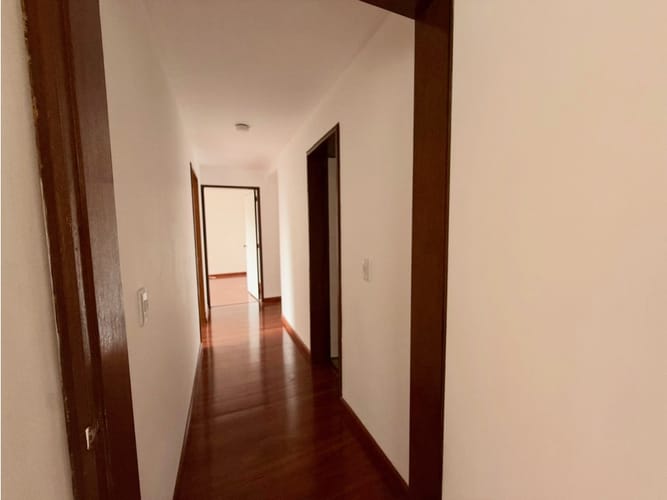 Apartamento de 3 alcobas en arriendo en Chico Norte, Bogotá, 120 m² · foto 23 de 24