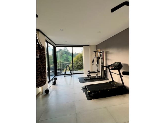 Finca en venta en El Retiro, 407 m² · foto 8 de 24