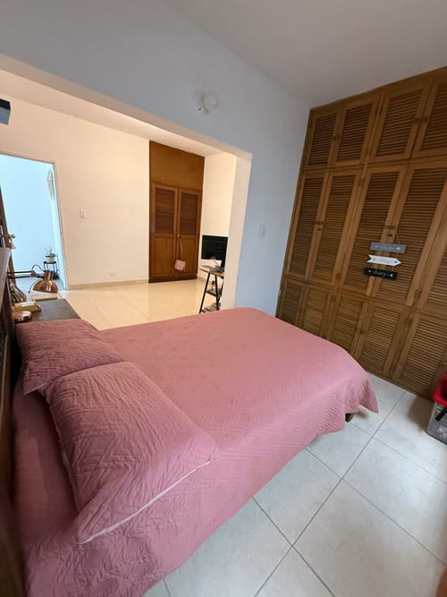 Casa de 4 alcobas en arriendo en Laureles, Medellín, 210 m² · foto 12 de 15