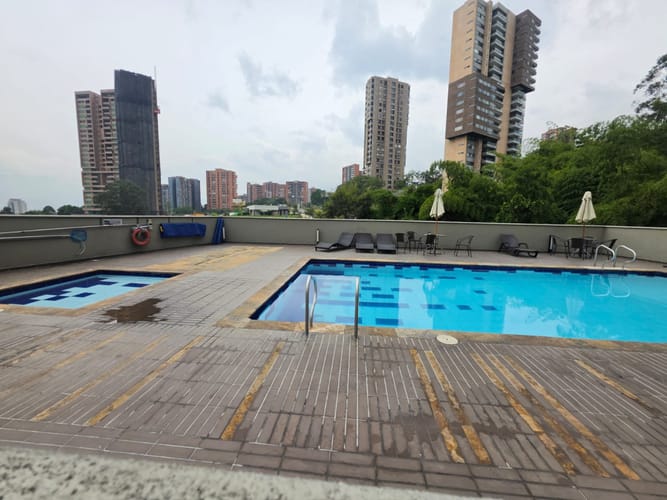 Apartamento de 2 alcobas en arriendo en El Castillo, Medellín, 75 m² · foto 18 de 20