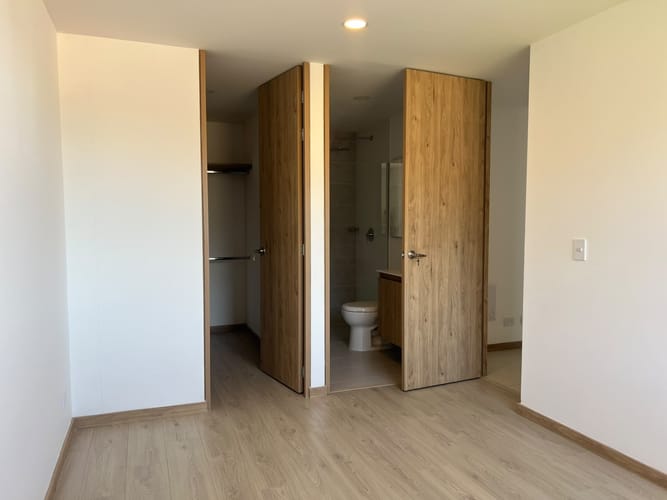 Apartamento de 2 alcobas en arriendo en Escobero, Envigado, 70 m² · foto 10 de 16