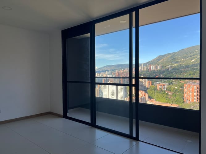 Apartamento de 2 alcobas en arriendo en Escobero, Envigado, 70 m² · foto 5 de 16