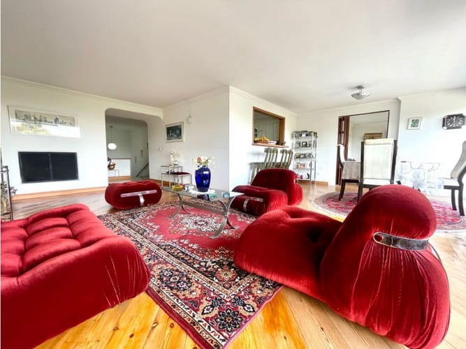 Apartamento de 3 alcobas en venta en Chapinero, Bogotá, 247 m² · foto 2 de 21