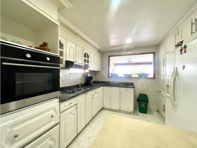Apartamento de 3 alcobas en venta en Chapinero, Bogotá, 247 m² · foto 13 de 21