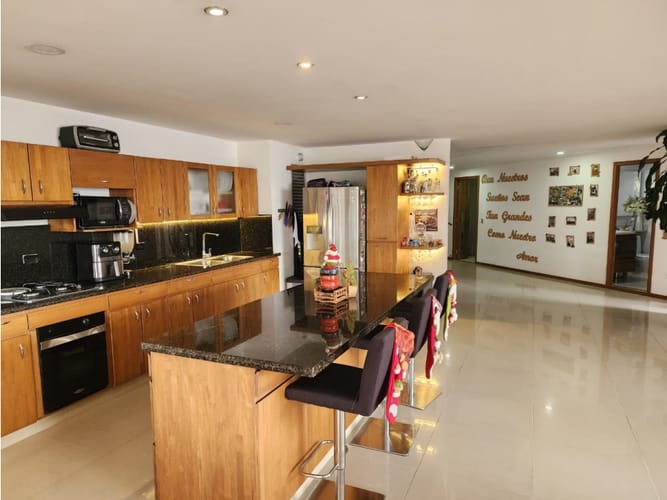Apartamento de 3 alcobas en arriendo en Las Lomitas, Sabaneta, 270 m² · foto 6 de 24