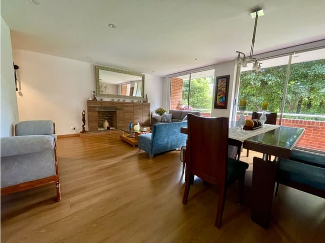 Apartamento de 3 alcobas en venta en Colina Campestre, Bogotá, 134 m² · foto 2 de 24