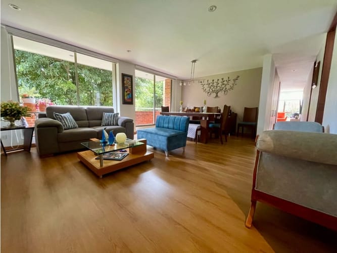 Apartamento de 3 alcobas en venta en Colina Campestre, Bogotá, 134 m² · foto 3 de 24