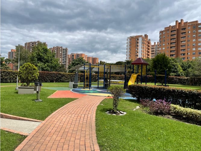 Apartamento de 3 alcobas en venta en Colina Campestre, Bogotá, 134 m² · foto 24 de 24