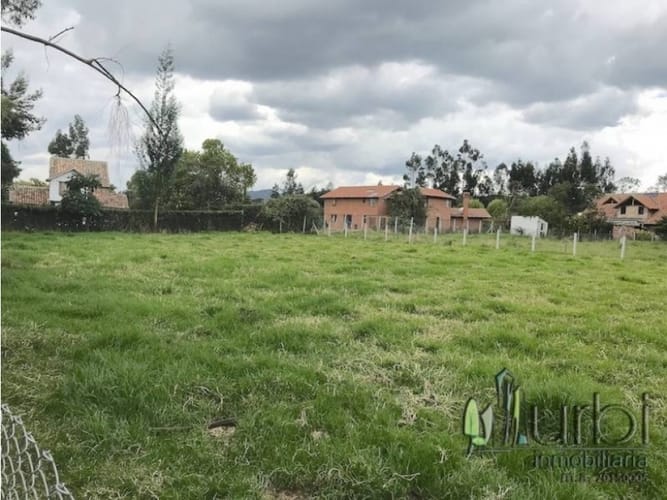 Lote en venta en Villa Olimpica, Chía, 1365 m² · foto 3 de 4