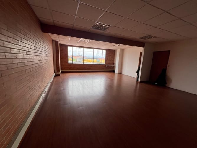 Bodega en arriendo en Siberia, Cota, 1612 m² · foto 4 de 16