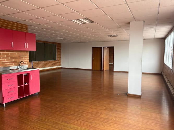 Bodega en arriendo en Siberia, Cota, 1612 m² · foto 6 de 16