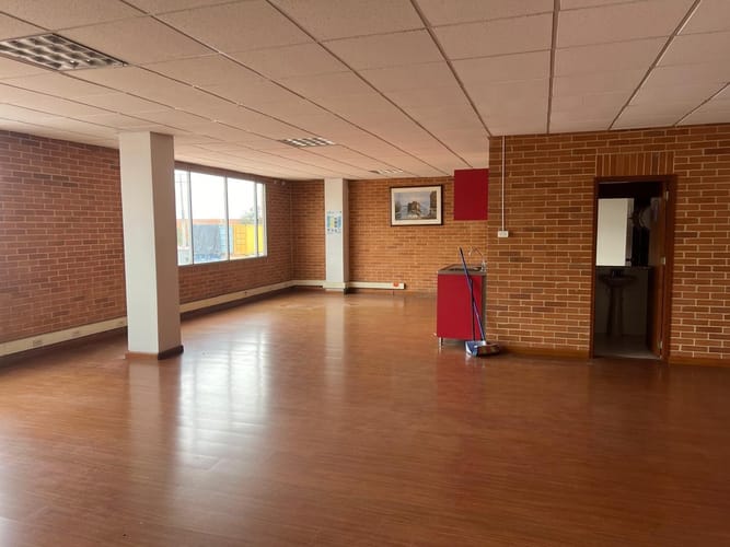 Bodega en arriendo en Siberia, Cota, 1612 m² · foto 10 de 16