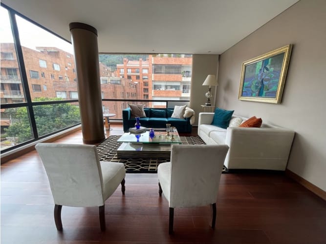 Apartamento de 3 alcobas en venta en Chicó Reservado, Bogotá, 193 m² · foto 3 de 20