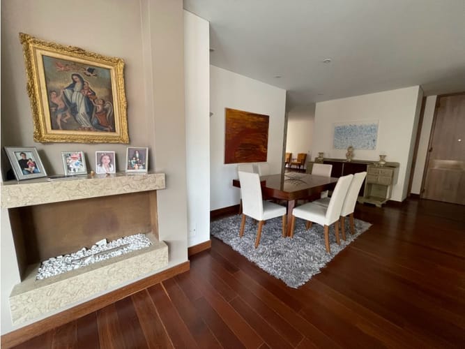 Apartamento de 3 alcobas en venta en Chicó Reservado, Bogotá, 193 m² · foto 5 de 20