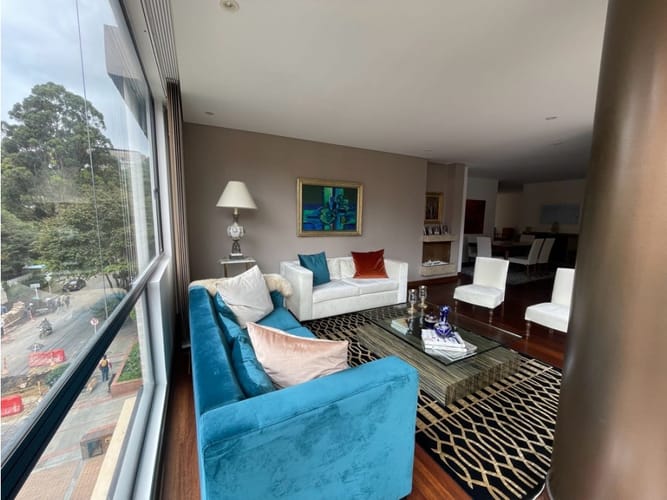 Apartamento de 3 alcobas en venta en Chicó Reservado, Bogotá, 193 m² · foto 10 de 20