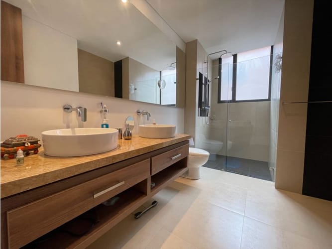 Apartamento de 3 alcobas en venta en Chicó Reservado, Bogotá, 193 m² · foto 15 de 20