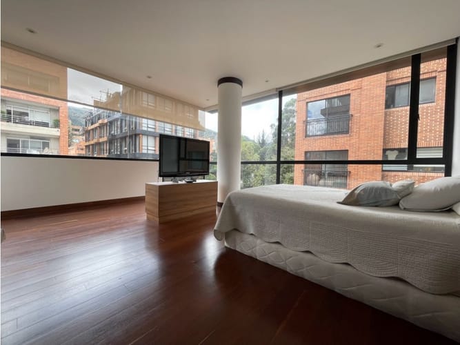 Apartamento de 3 alcobas en venta en Chicó Reservado, Bogotá, 193 m² · foto 16 de 20