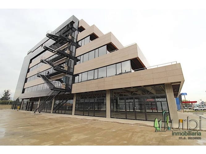 Local en arriendo en Cc Centro Chia, Chía, 1400 m² · foto 14 de 19