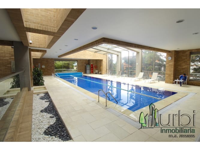 Apartamento de 4 alcobas en venta en Cerros De Niza, Bogotá, 345 m² · foto 16 de 20