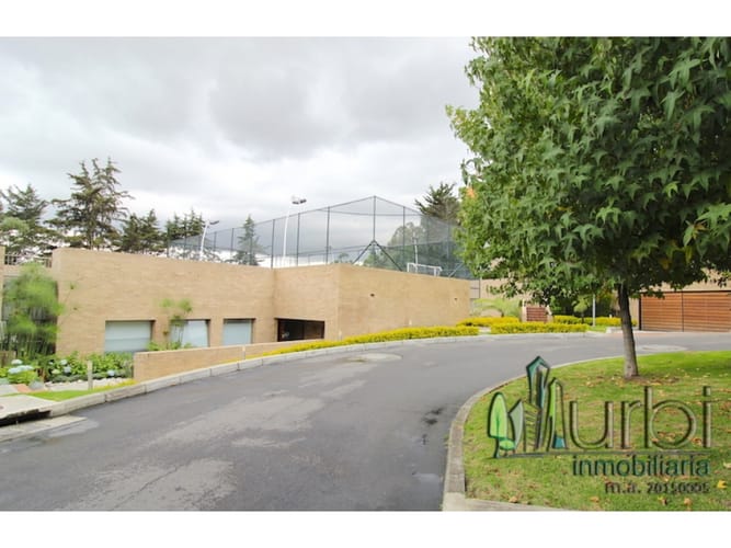 Apartamento de 4 alcobas en venta en Cerros De Niza, Bogotá, 345 m² · foto 17 de 20