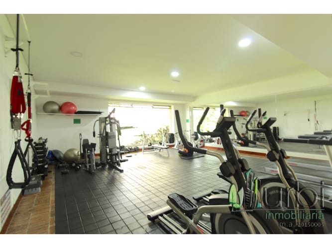 Apartamento de 4 alcobas en venta en Cerros De Niza, Bogotá, 345 m² · foto 18 de 20