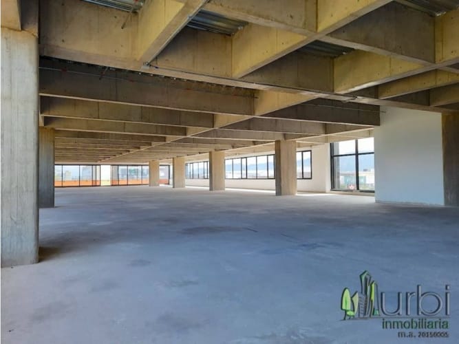 Oficina en arriendo en Cc Centro Chia, Chía, 1558 m² · foto 3 de 20