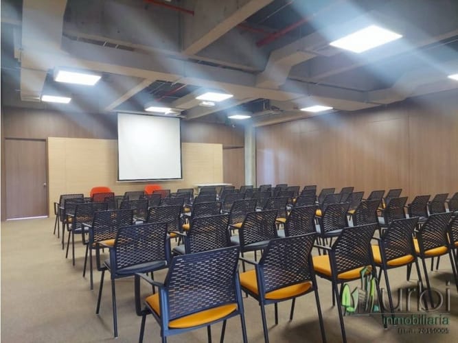 Oficina en arriendo en Cc Centro Chia, Chía, 1558 m² · foto 10 de 20