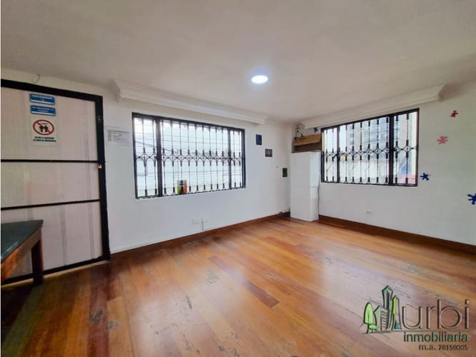 Casa de 6 alcobas en venta en Engativa Zona Urbana, Bogotá, 139 m² · foto 6 de 20