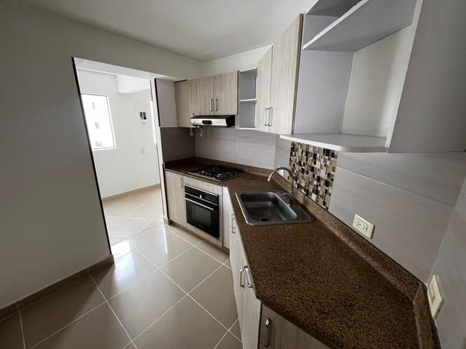 Apartamento de 3 alcobas en venta en Valle Del Lili, Cali, 98 m² · foto 6 de 22