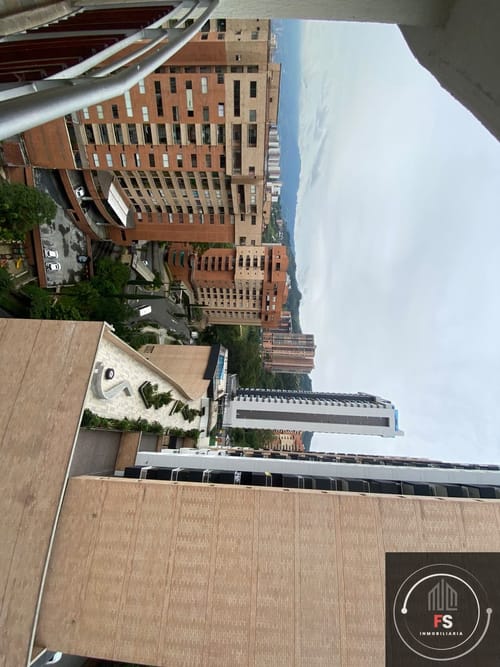 Apartamento de 3 alcobas en arriendo en Loma De San Jose, Sabaneta, 97 m² · foto 8 de 23
